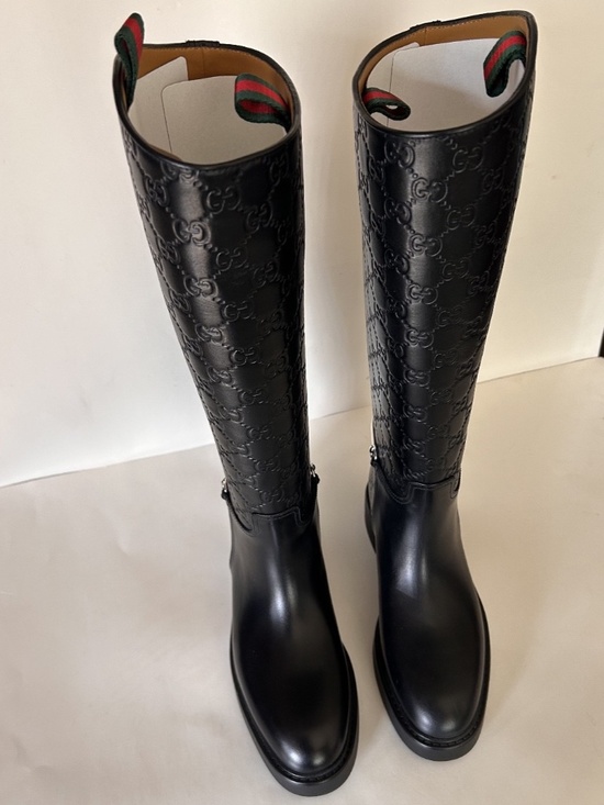 GUCCI Équestrian Noir Knee Boots Monogram Embossed Leather Size 8.5 NIB 806391 - Picture 6 of 12